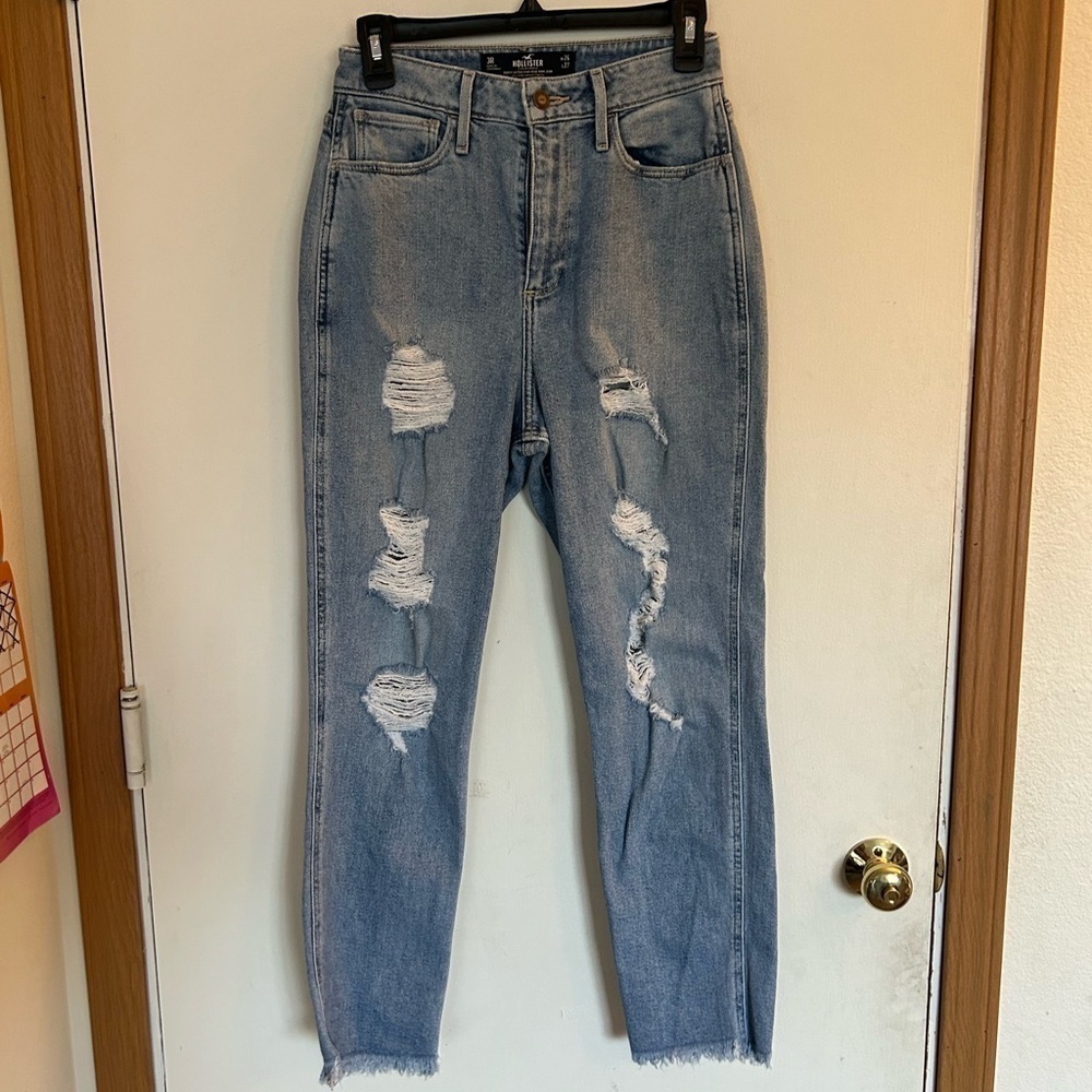Hollister Curvy  ultra high-rise, Mom Jean size 3